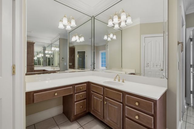 7813 Indian Springs Dr, Nashville, TN 37221