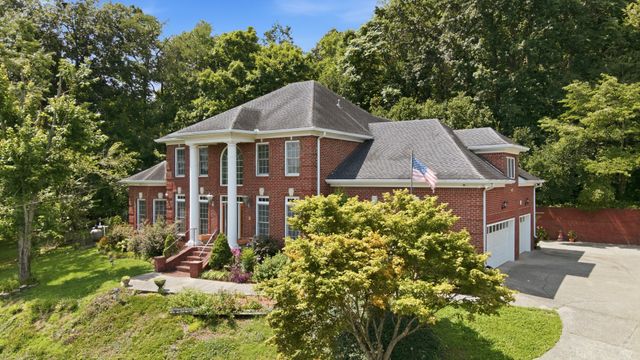 7813 Indian Springs Dr, Nashville, TN 37221