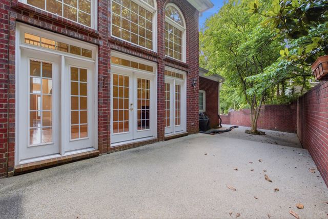 7813 Indian Springs Dr, Nashville, TN 37221