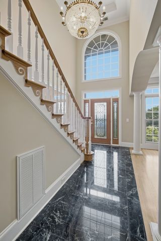 7813 Indian Springs Dr, Nashville, TN 37221