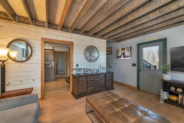 34 Stable Rd, Milford, NH 03055