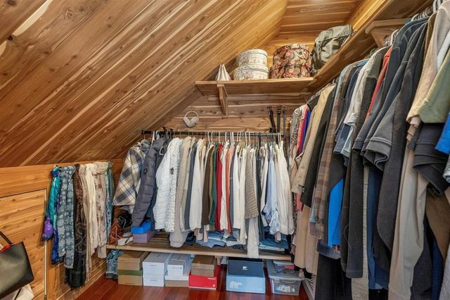 34 Stable Rd, Milford, NH 03055