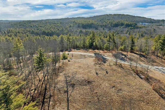 34 Stable Rd, Milford, NH 03055