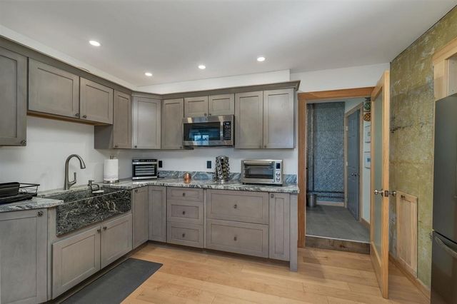 34 Stable Rd, Milford, NH 03055