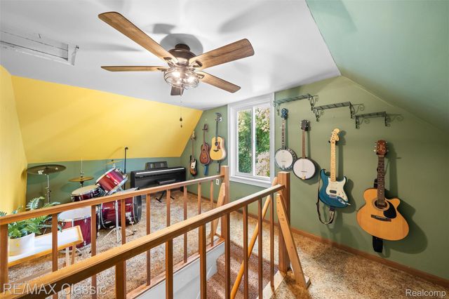 505 E Columbia, Belleville, MI 48111