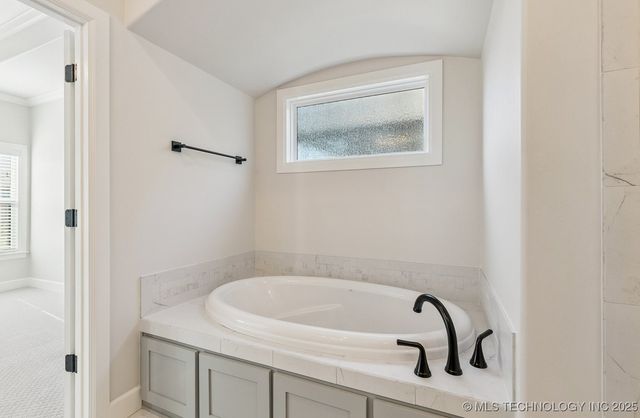 5402 E 126th Street S, Bixby, OK 74008