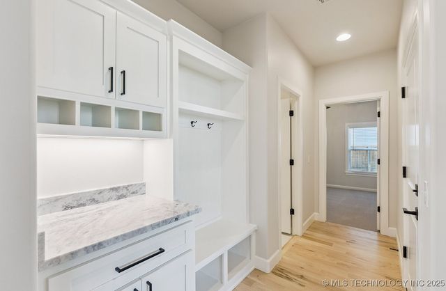 5402 E 126th Street S, Bixby, OK 74008