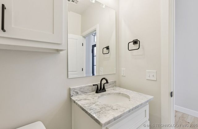 5402 E 126th Street S, Bixby, OK 74008