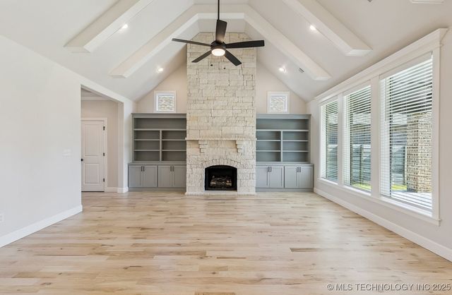 5402 E 126th Street S, Bixby, OK 74008