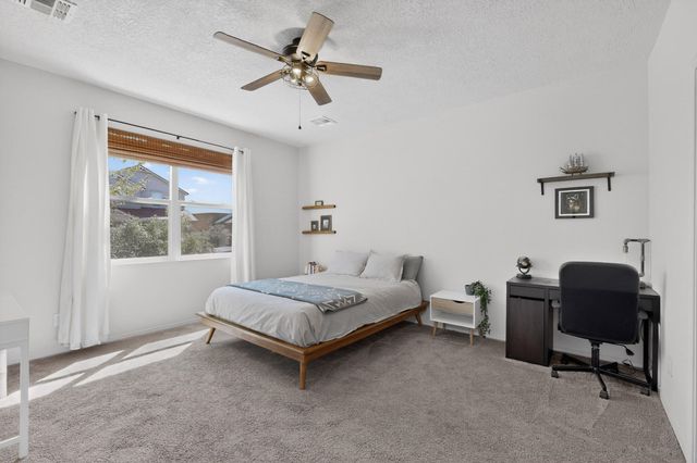 6129 Strand Loop SE, Albuquerque, NM 87106