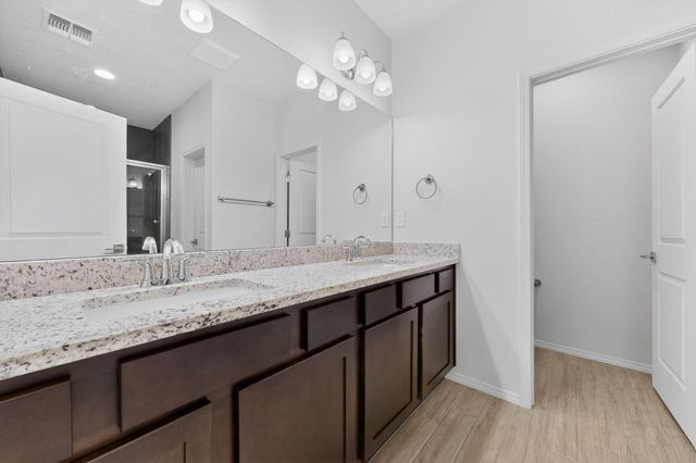 6129 Strand Loop SE, Albuquerque, NM 87106