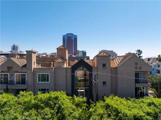 640 W 4th Street 410, Long Beach, CA 90802