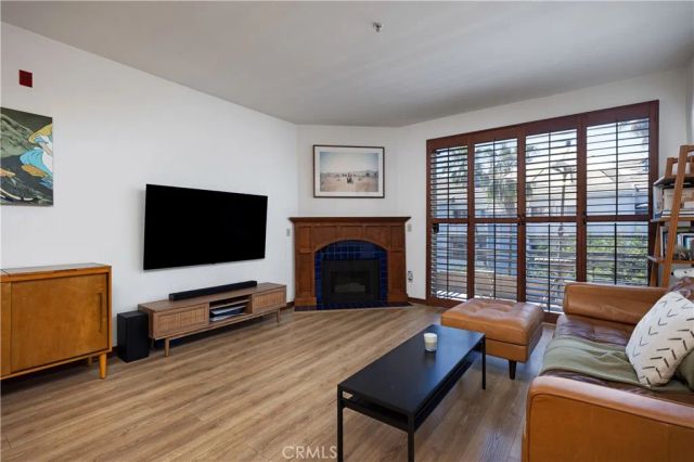 640 W 4th Street 410, Long Beach, CA 90802