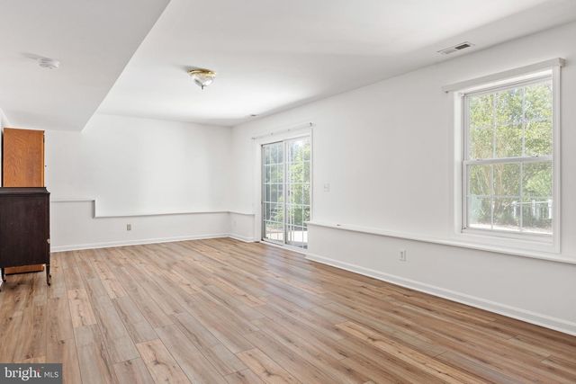 231 CROWN MANOR DR, Stafford, VA 22556