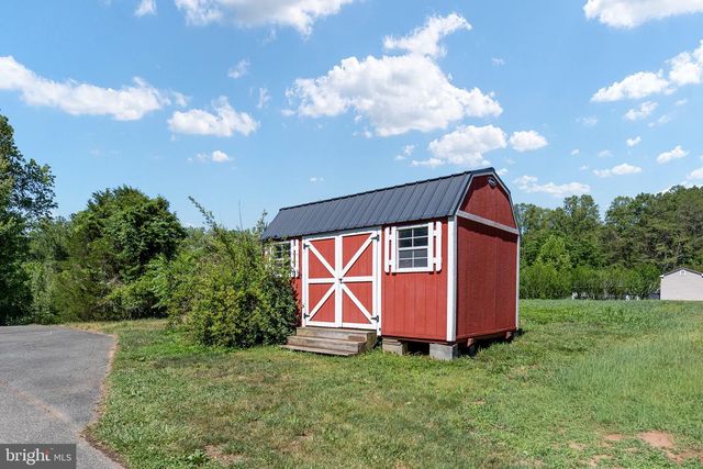 231 CROWN MANOR DR, Stafford, VA 22556