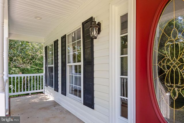 231 CROWN MANOR DR, Stafford, VA 22556