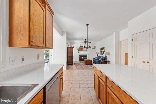 231 CROWN MANOR DR, Stafford, VA 22556