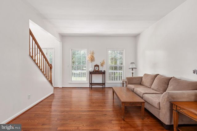 231 CROWN MANOR DR, Stafford, VA 22556
