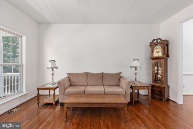 231 CROWN MANOR DR, Stafford, VA 22556
