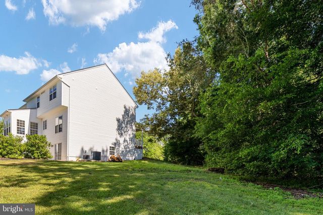 231 CROWN MANOR DR, Stafford, VA 22556