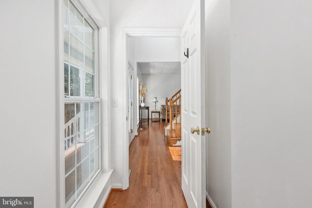 231 CROWN MANOR DR, Stafford, VA 22556