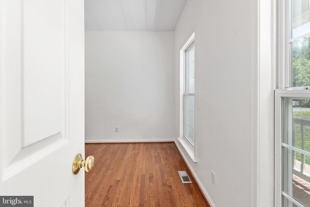 231 CROWN MANOR DR, Stafford, VA 22556