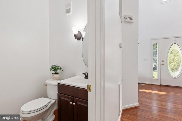 231 CROWN MANOR DR, Stafford, VA 22556