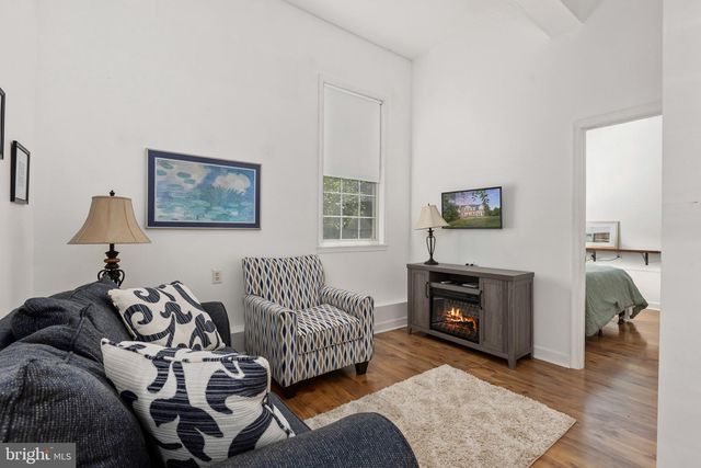 231 CROWN MANOR DR, Stafford, VA 22556
