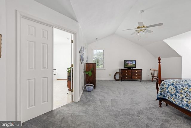 231 CROWN MANOR DR, Stafford, VA 22556