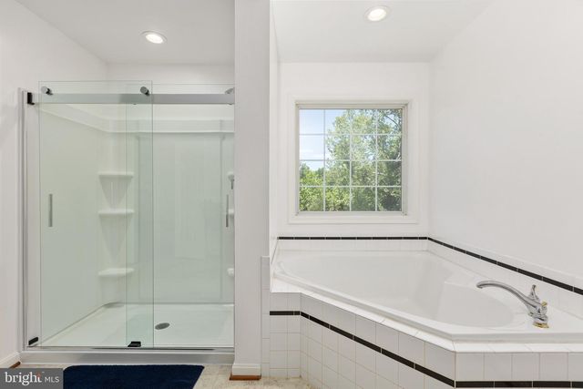 231 CROWN MANOR DR, Stafford, VA 22556