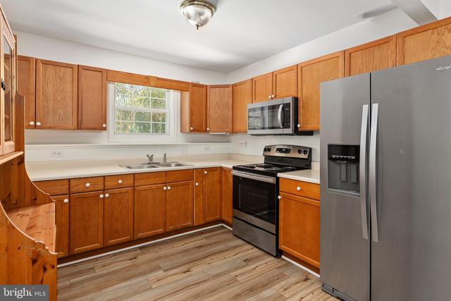 231 CROWN MANOR DR, Stafford, VA 22556