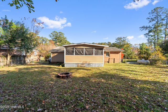 226 Church Road, Havelock, NC 28532