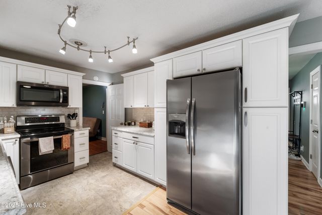 226 Church Road, Havelock, NC 28532