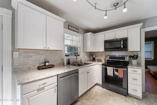 226 Church Road, Havelock, NC 28532