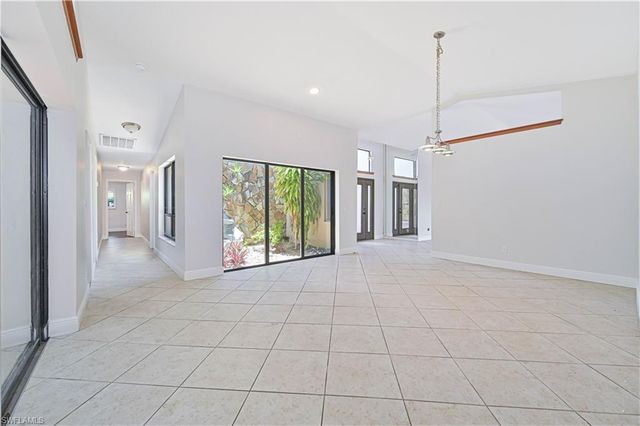 14687 Triple Eagle CT, Fort Myers, FL 33912