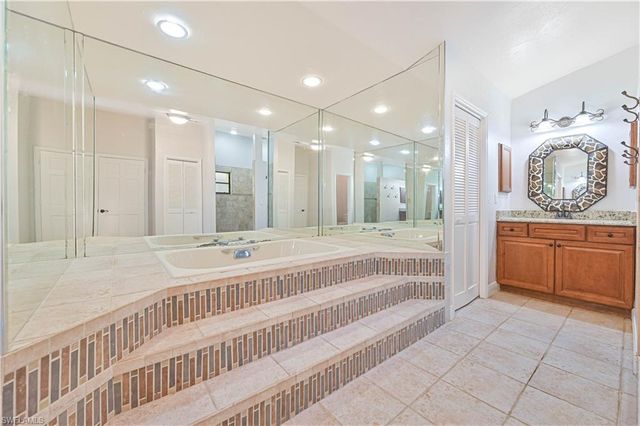 14687 Triple Eagle CT, Fort Myers, FL 33912