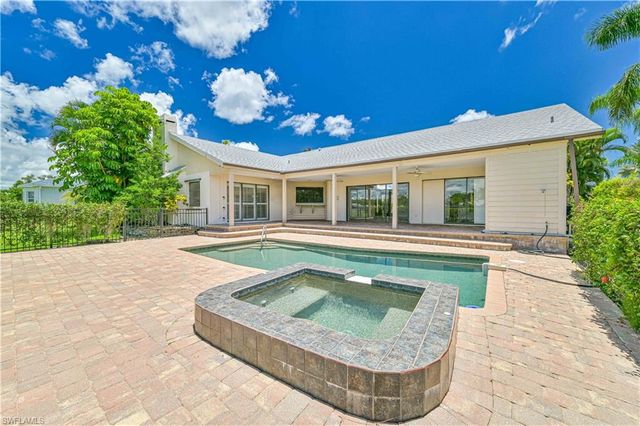 14687 Triple Eagle CT, Fort Myers, FL 33912