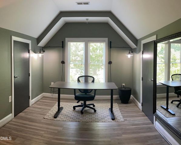1130 Parkridge Lane 102, Raleigh, NC 27605