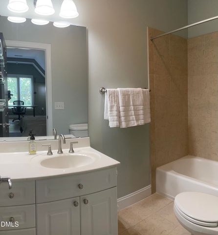 1130 Parkridge Lane 102, Raleigh, NC 27605