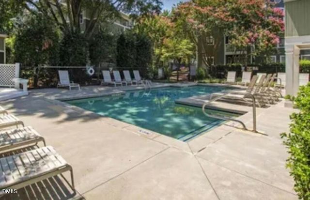 1130 Parkridge Lane 102, Raleigh, NC 27605