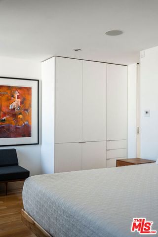 34 S Venice Boulevard 2, Venice, CA 90291