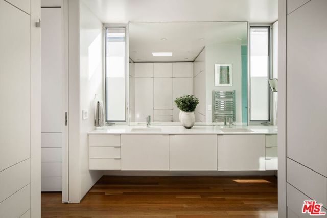 34 S Venice Boulevard 2, Venice, CA 90291