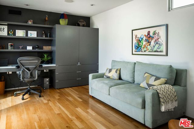 34 S Venice Boulevard 2, Venice, CA 90291
