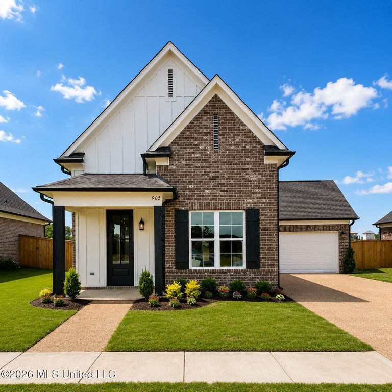 945 Coahoma Court, Nesbit, MS 38651