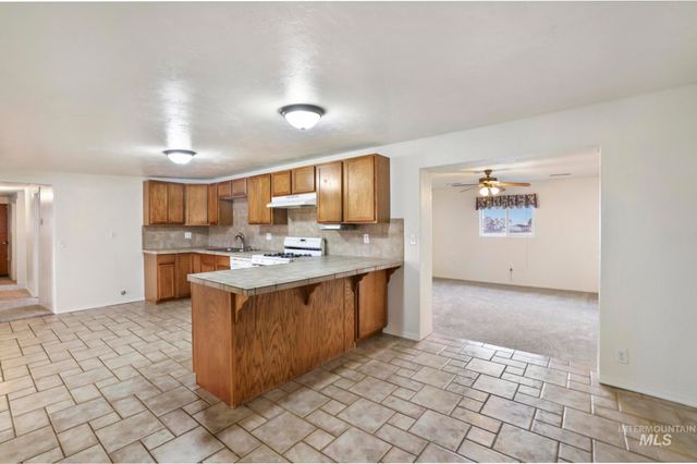 123 E 400 S, Jerome, ID 83338