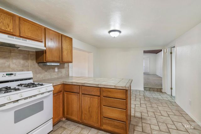 123 E 400 S, Jerome, ID 83338