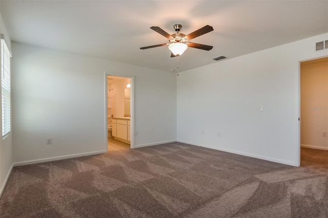 2084 HEMINGWAY CIRCLE, Groveland, FL 34736