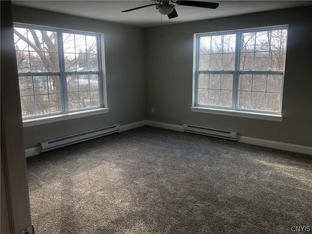 1223 Tulip Street 432, Salina, NY 13090