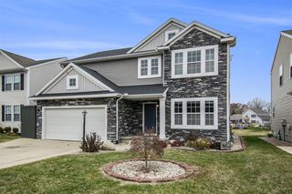 613 Trumpeter Bay Drive, Benton Harbor, MI 49022