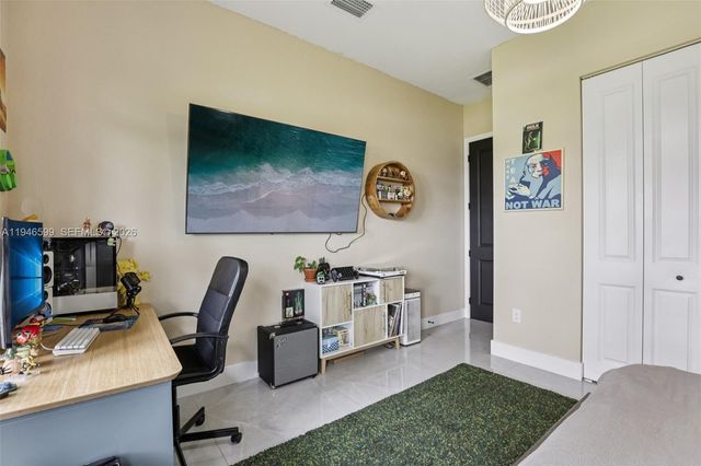 13203 SW 228th St, Miami, FL 33170